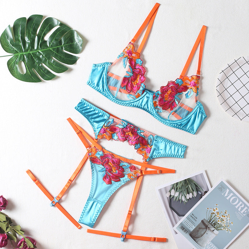 Y573 Blue Print Embroidered 3 Piece Set